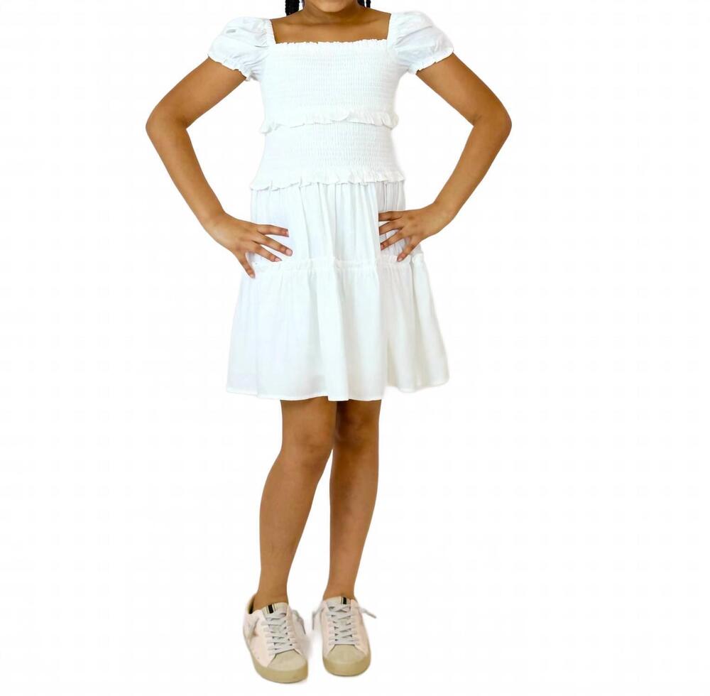 NEW MISS BEHAVE GIRLS girls berkley puff sleeve smocked ruffle dress in white